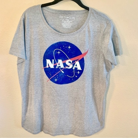 NASA T-Shirt XL Fifth Sun Grey Blue Red White Graphic Design NASA Cotton - Picture 9 of 14